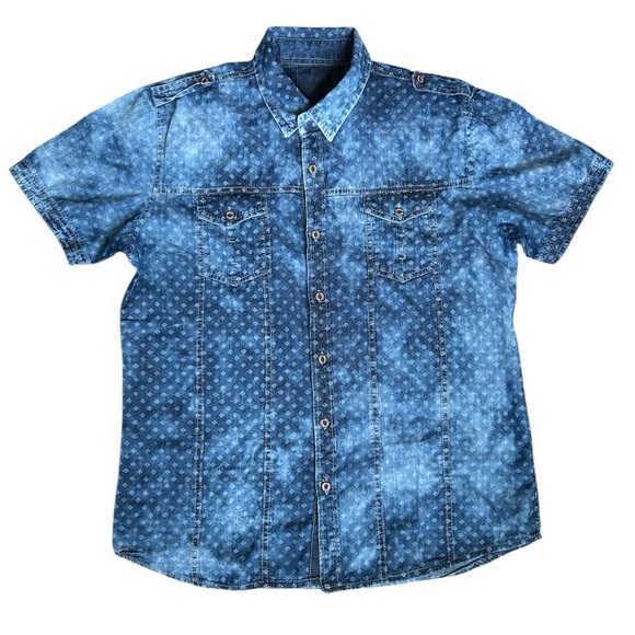 LR Scoop Men's Blue Denim Chambray Button up Shirt size medium - Picture 1 of 6